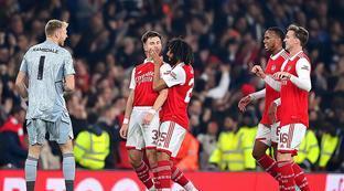 由於金球獎 由於金球獎